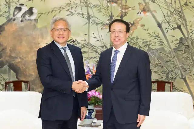 外汇平台xm官方网站中国月壤样品第一次走进维也纳联合国总部